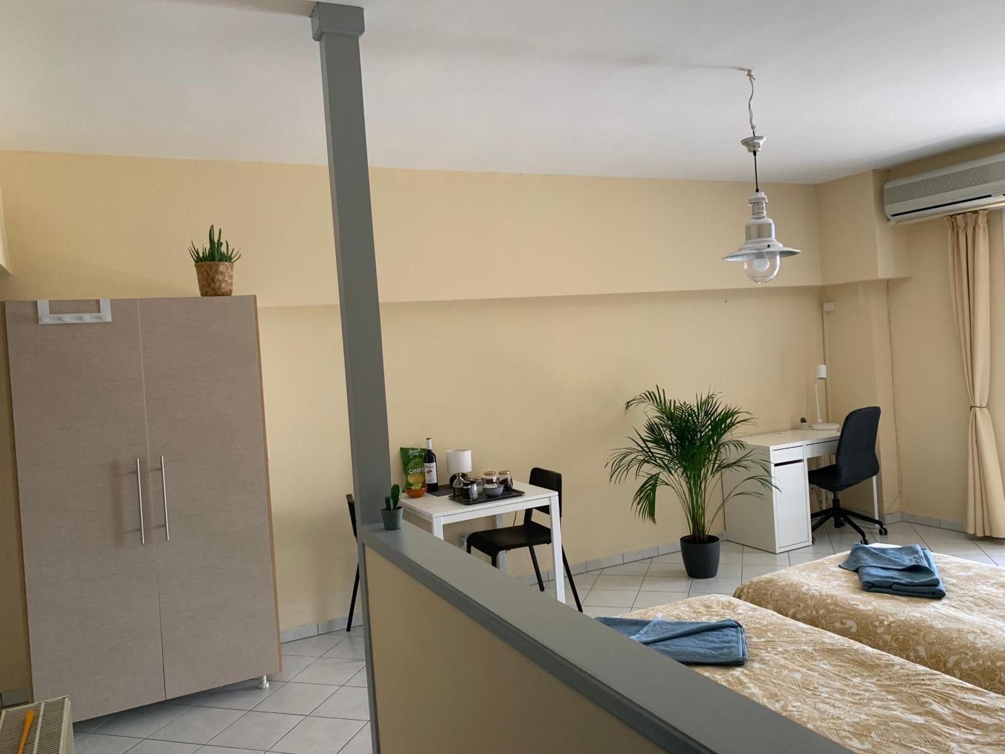 Eviaxl Studios Khrónia Exteriér fotografie
